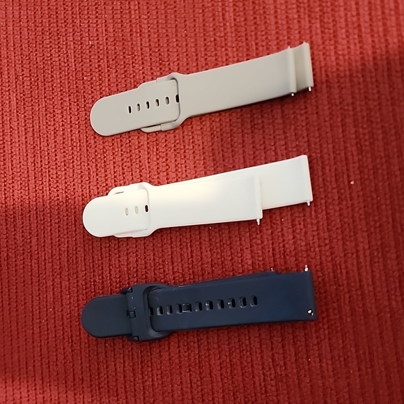Set of 3 Silicone Watch Bands - Picture 2 of 2